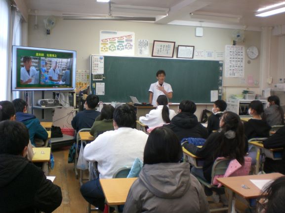 R7�i�������̎���