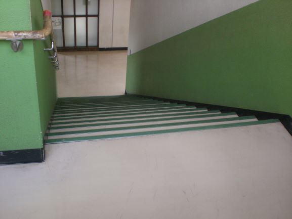 R8���b�N�X2���قQ
