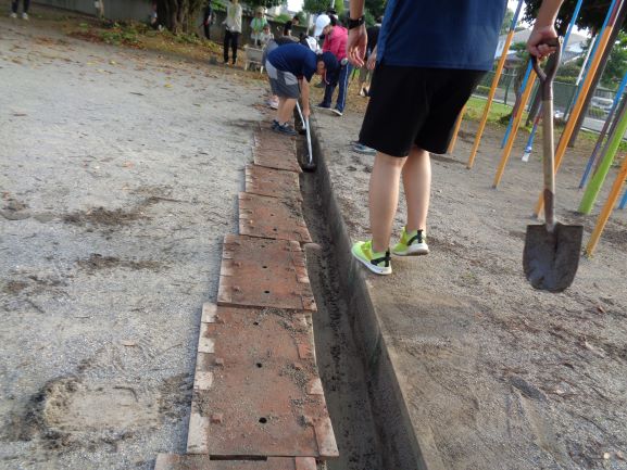 R7�N���[���A�b�v����Q