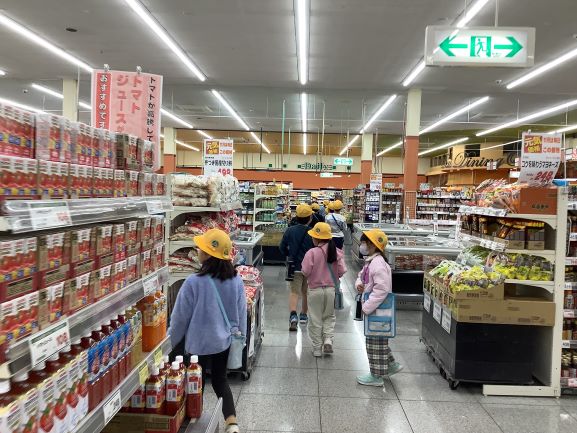 R7�X�[�p�[���w�P