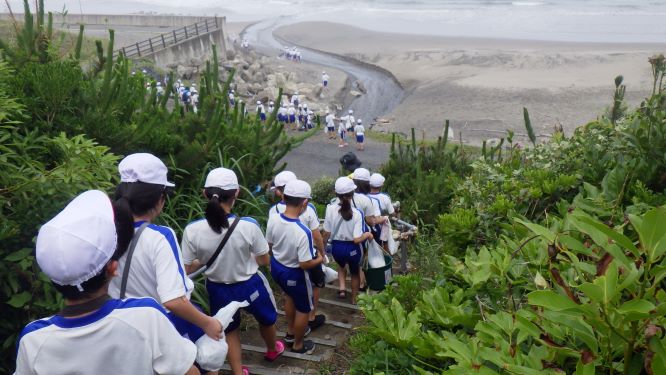 R7�ՊC���R�����Q