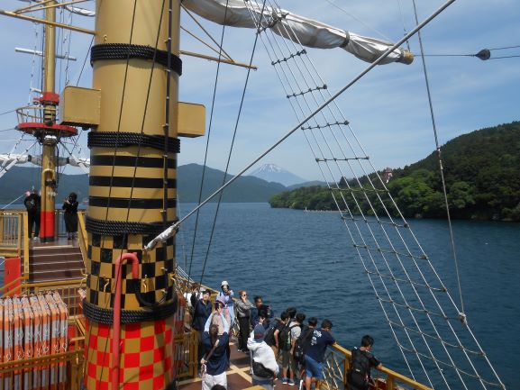 R7�C�w���s�R