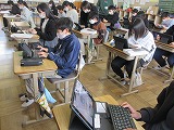 R70219typing4.jpg