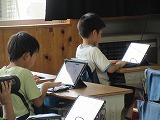R70709typing5.jpg