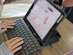R80520typing6.jpg