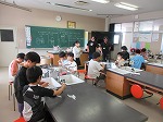 R80526club2.jpg