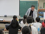 R81005TRICK2.jpg