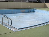 R70604pool15.jpg