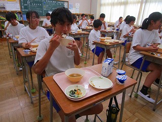 07給食