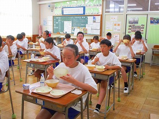 07給食