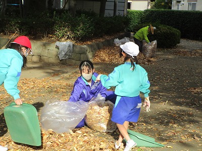 �O�V�N���[������