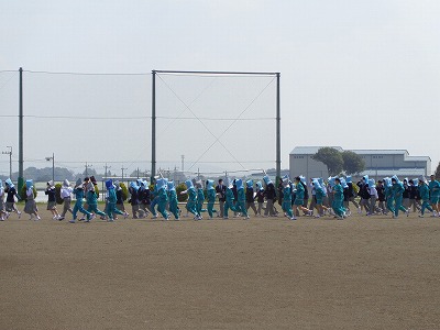 R7hinan1.jpg