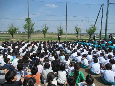 R7hinan4.jpg