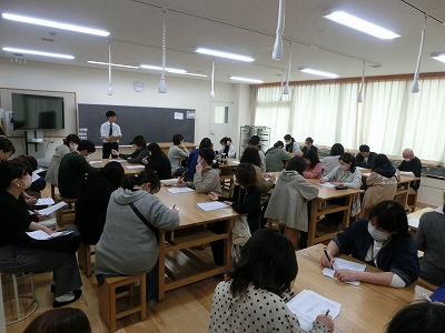 R7jyugyo1.jpg