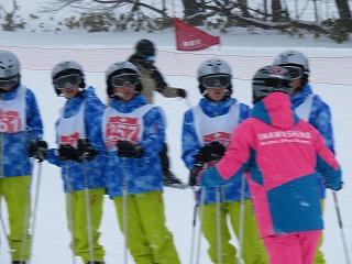 R7ski2.jpg