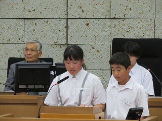 R8cyugakusei3.jpg