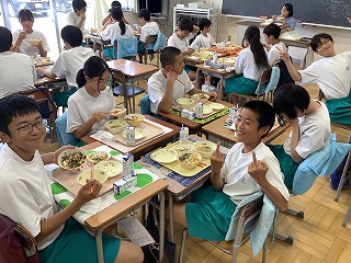 R8group1.jpg