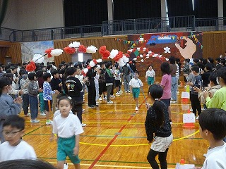 R8mukaeukai1.jpg